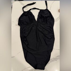 Black halter bathing suit (New)